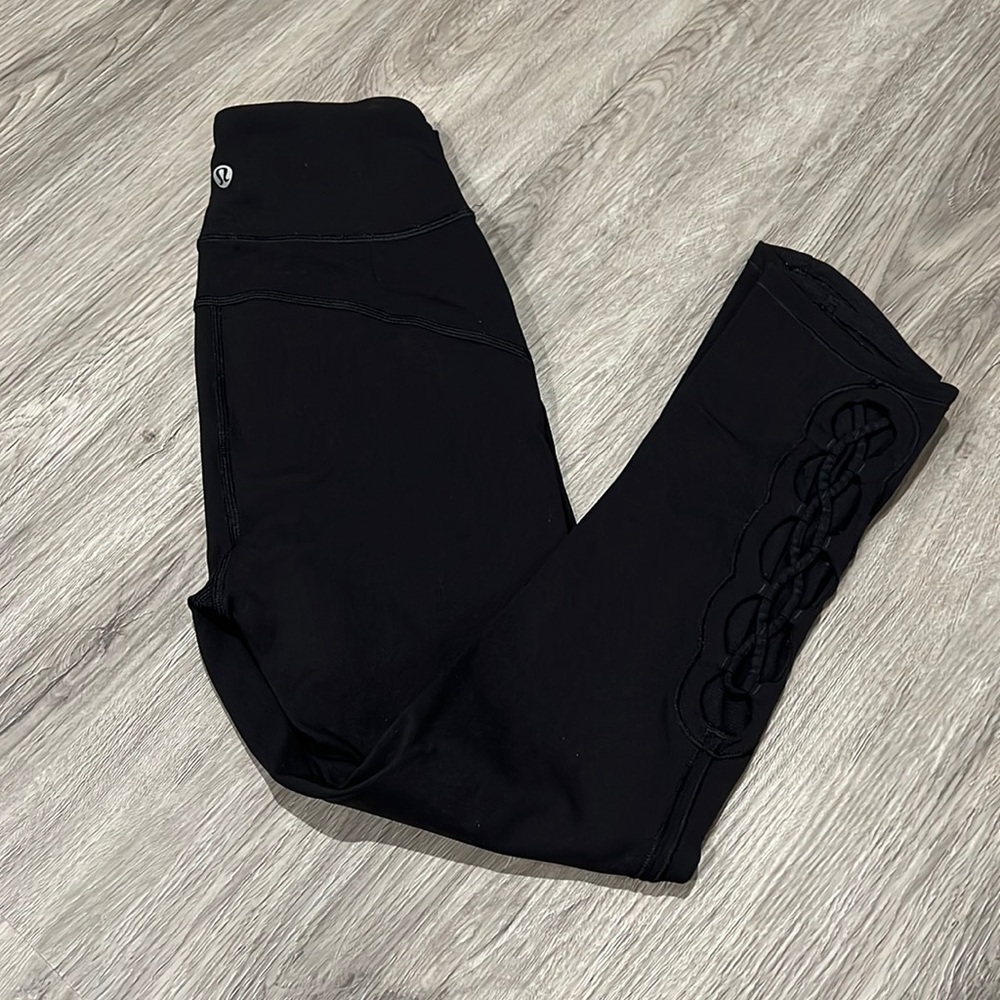 lululemon special edition crop leggings